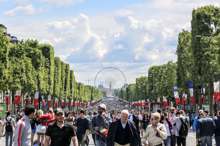 Champs Elysees